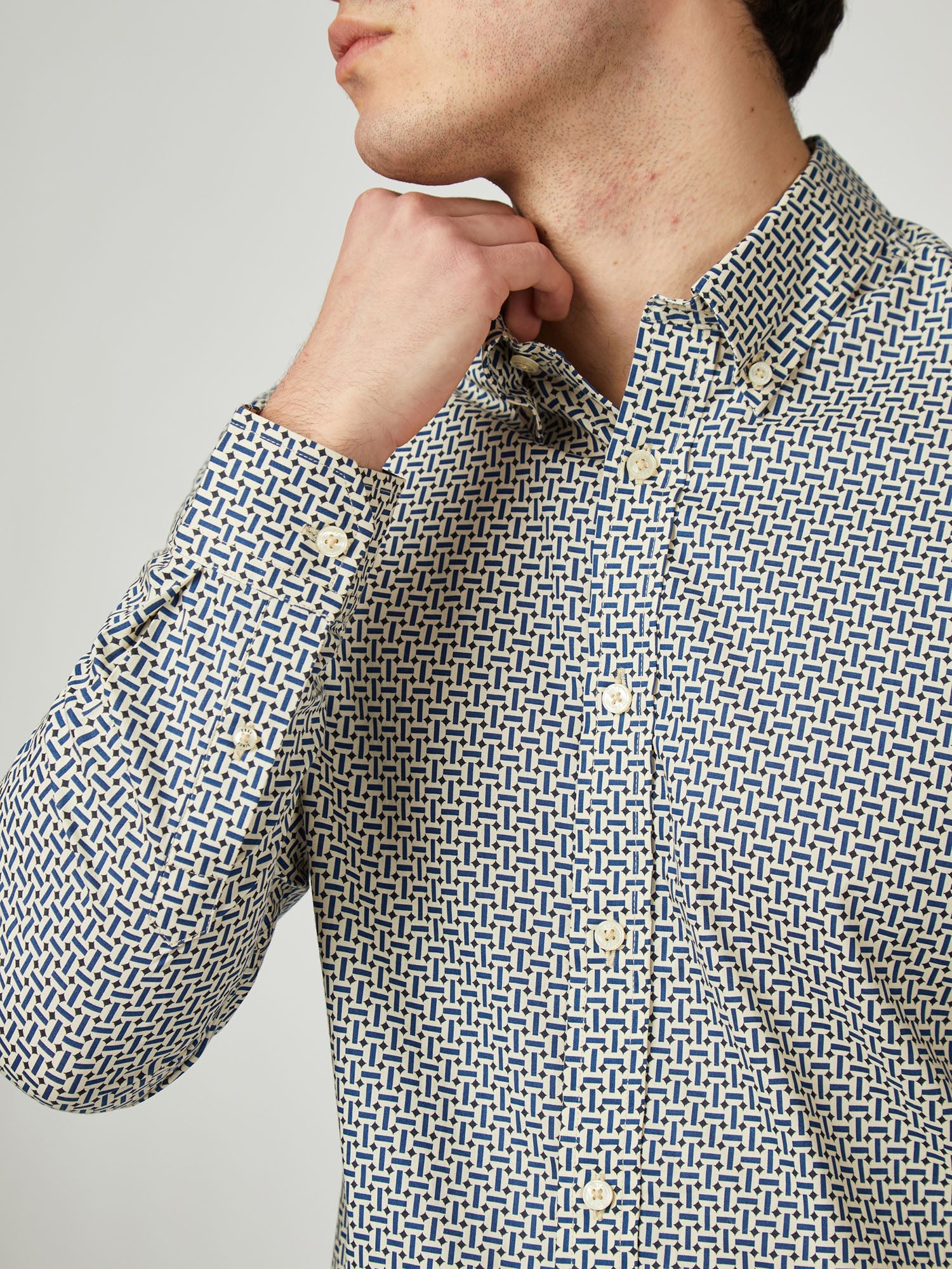 Ben Sherman - Split Spot Print LS Shirt - Fog