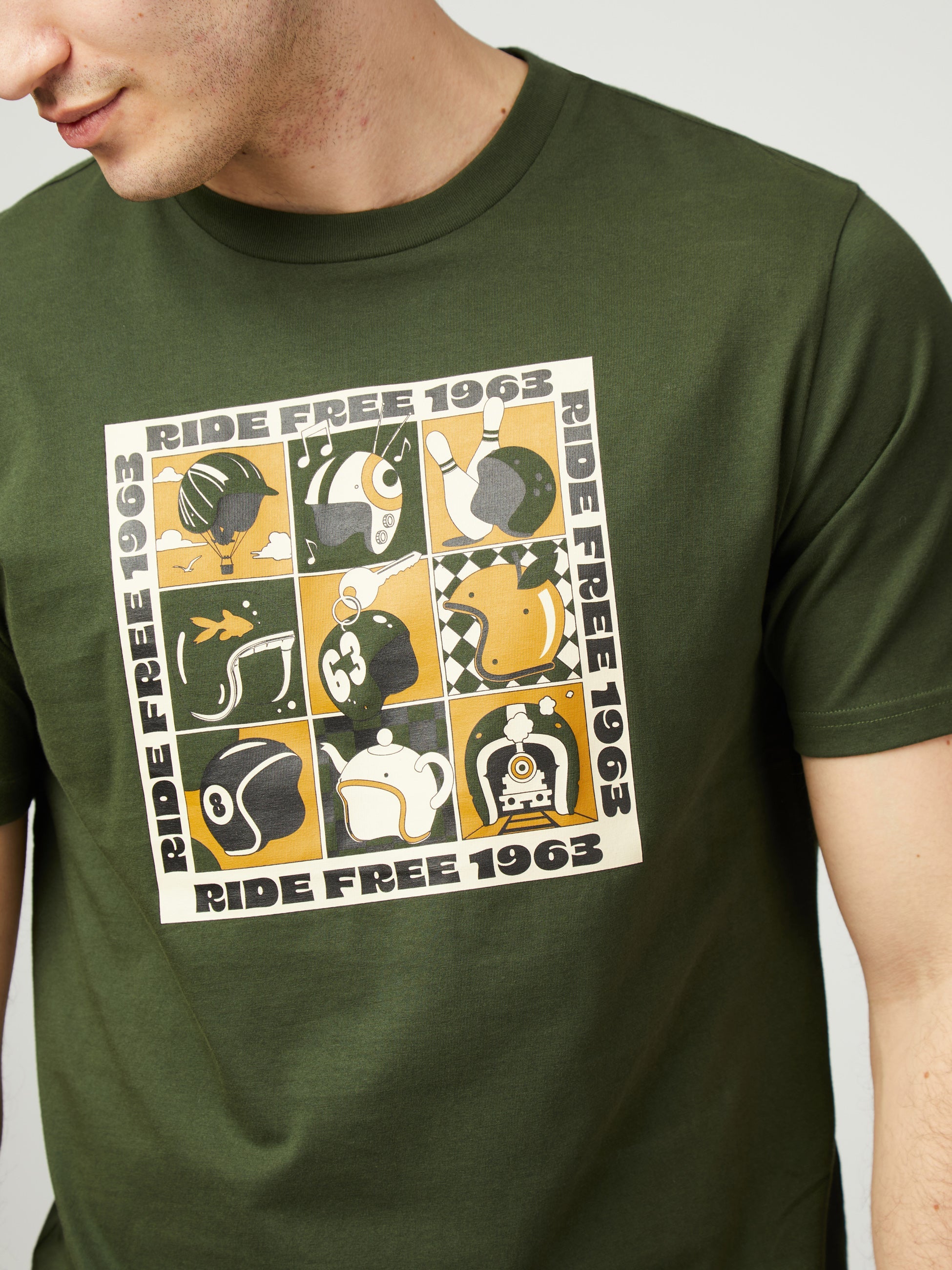 Ben Sherman - Trippy Helmets Tee - Camouflage