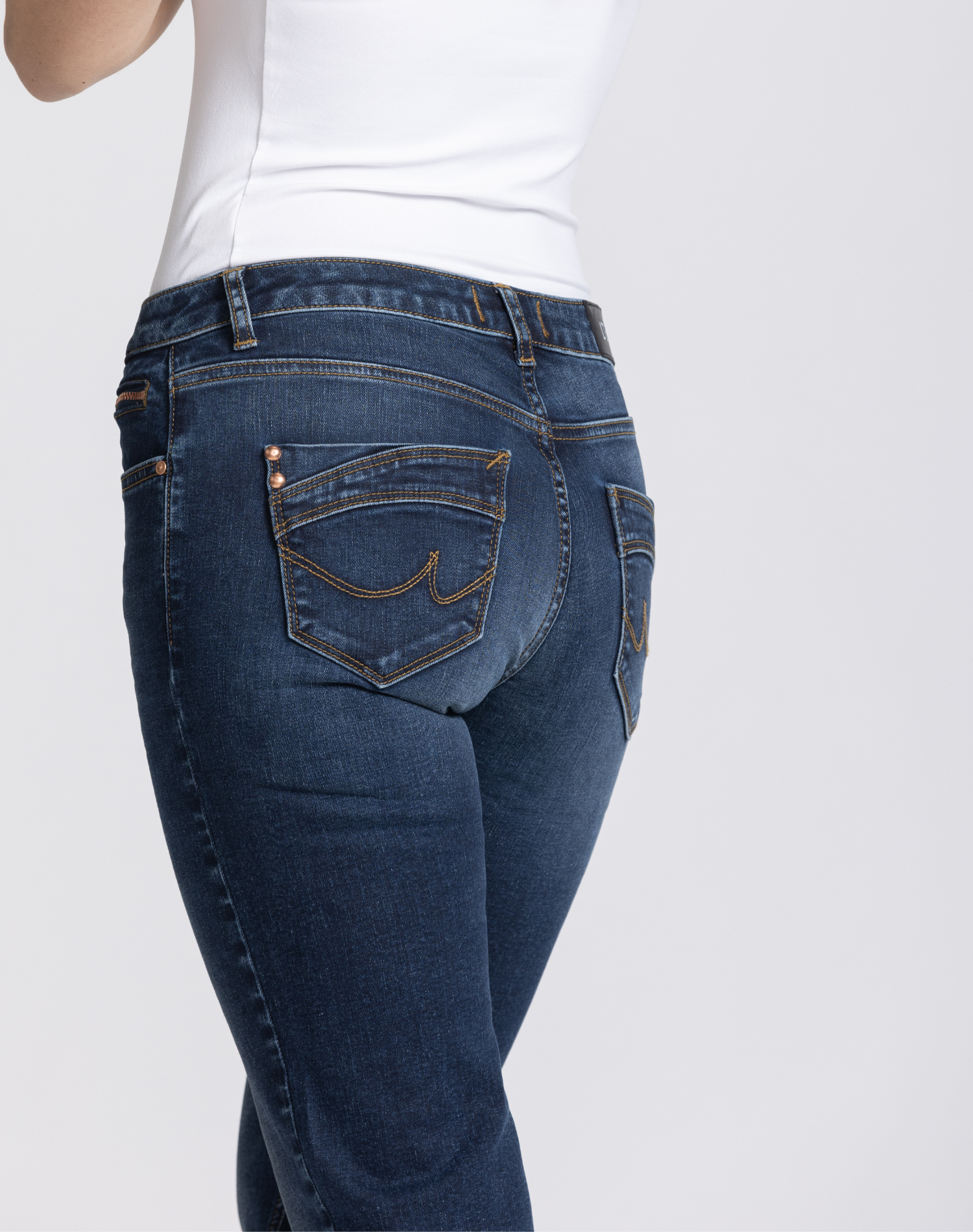 LTB - New Anitta Zip Jean - Rossa Undamaged Wash