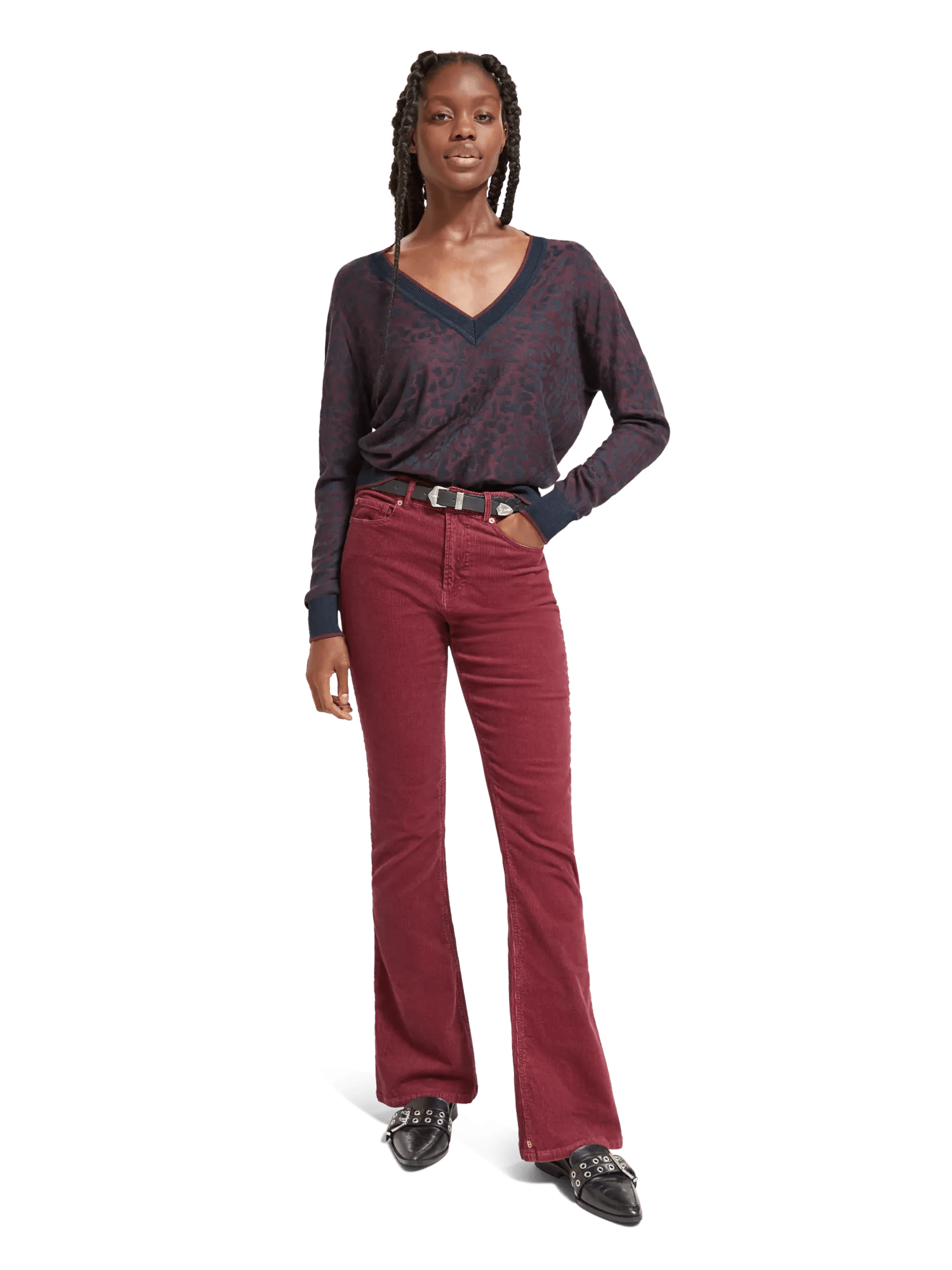 Maison Scotch - Animal Jacquard V-Neck Sweater - Bordeaux