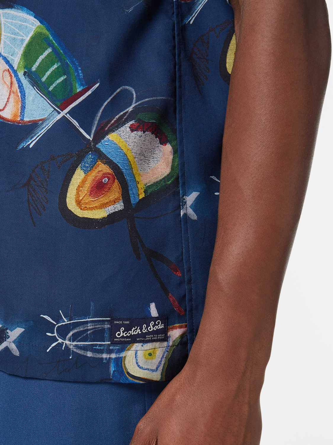 Scotch & Soda - Relaxed Fit SS Shirt - Abstract Island Night