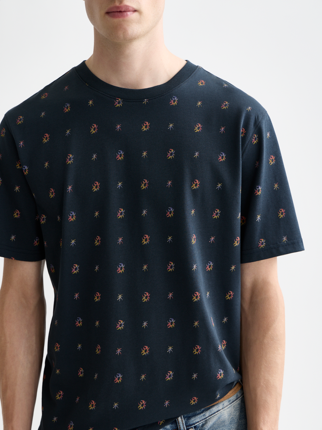 Scotch & Soda - Micro Printed Regular Fit Tee - Cosmic Sky Ditsy Carbon