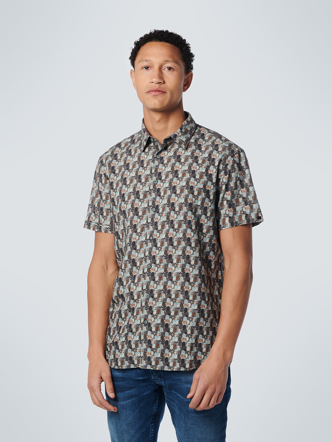 No Excess - Charcoal Printed SS Shirt - Light Aqua