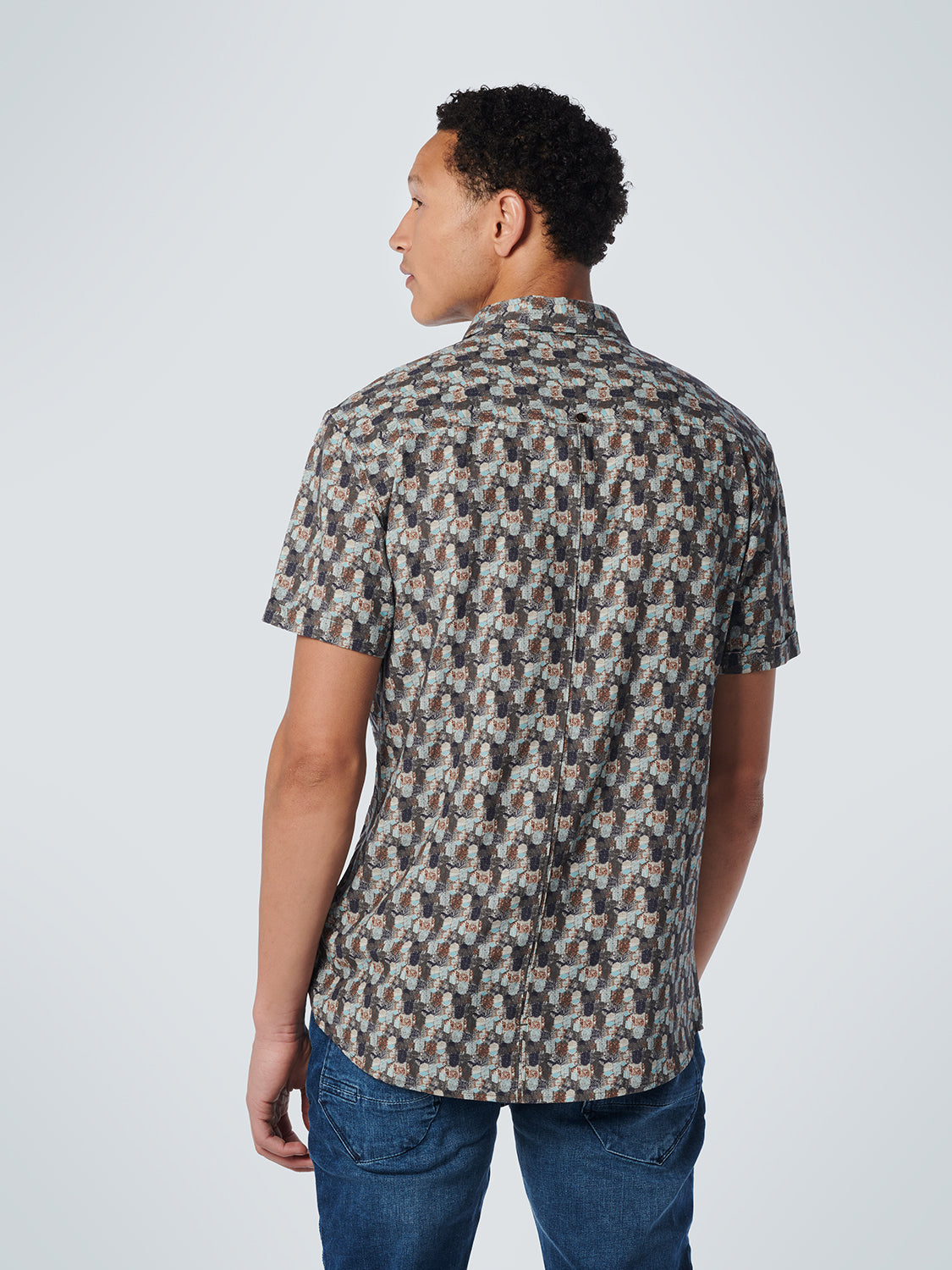 No Excess - Charcoal Printed SS Shirt - Light Aqua