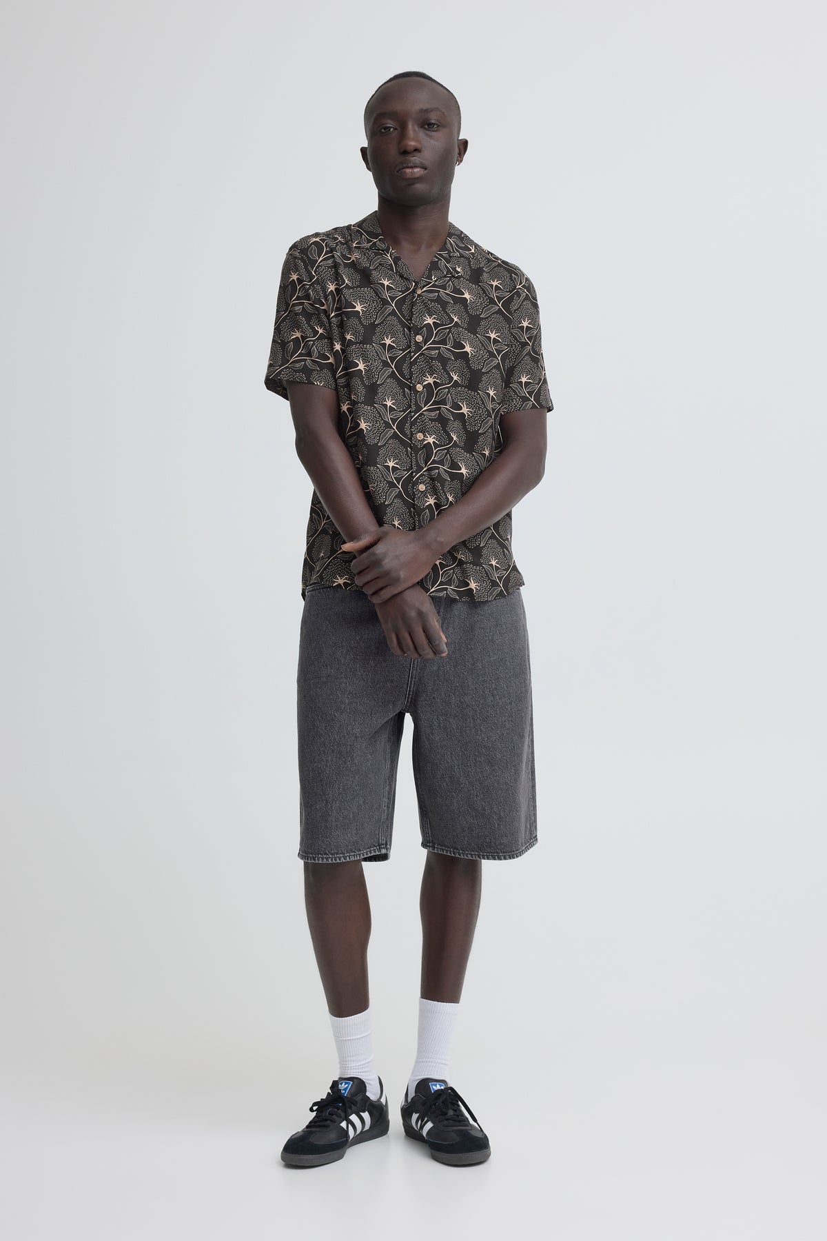 Blend - Tree Print SS Shirt - Black Beauty