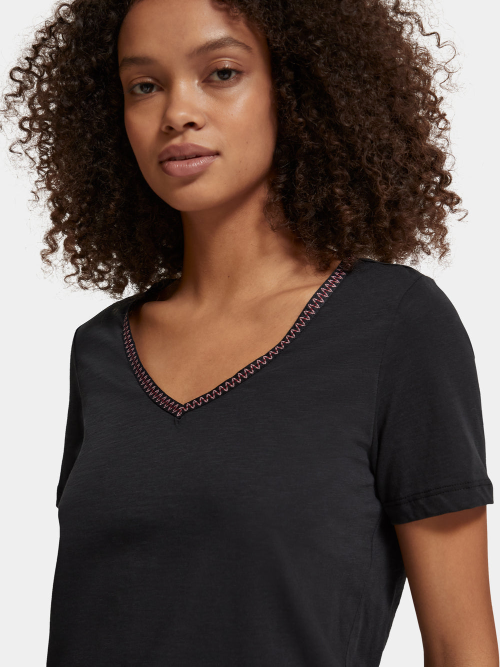 Maison Scotch - Woven Trim V-Neck Tee - Evening Black