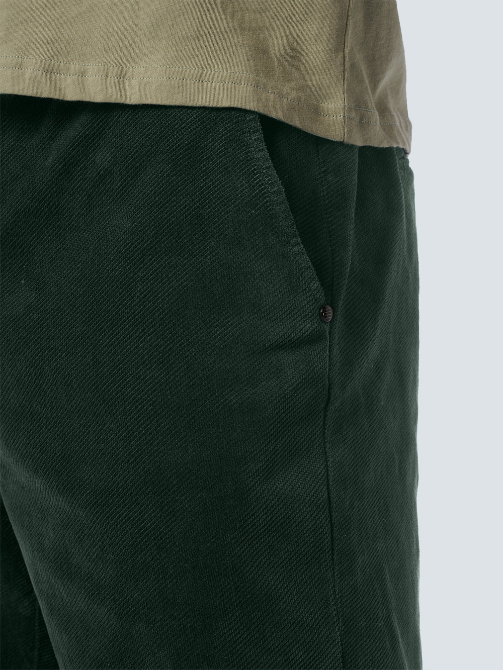 No Excess - Corduroy Twill Pant - Dark Moss