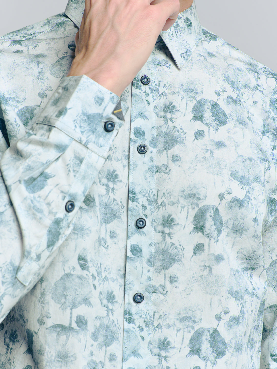 No Excess - Allover Printed Stretch Shirt - Chalk