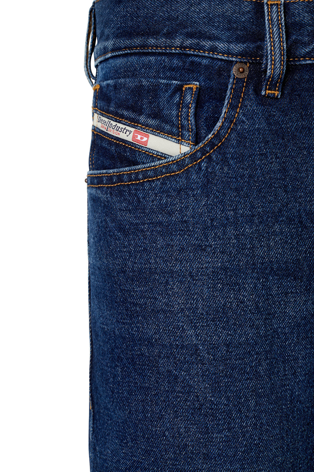 Diesel - 1995 D-Sark Jean - 007E6 Wash