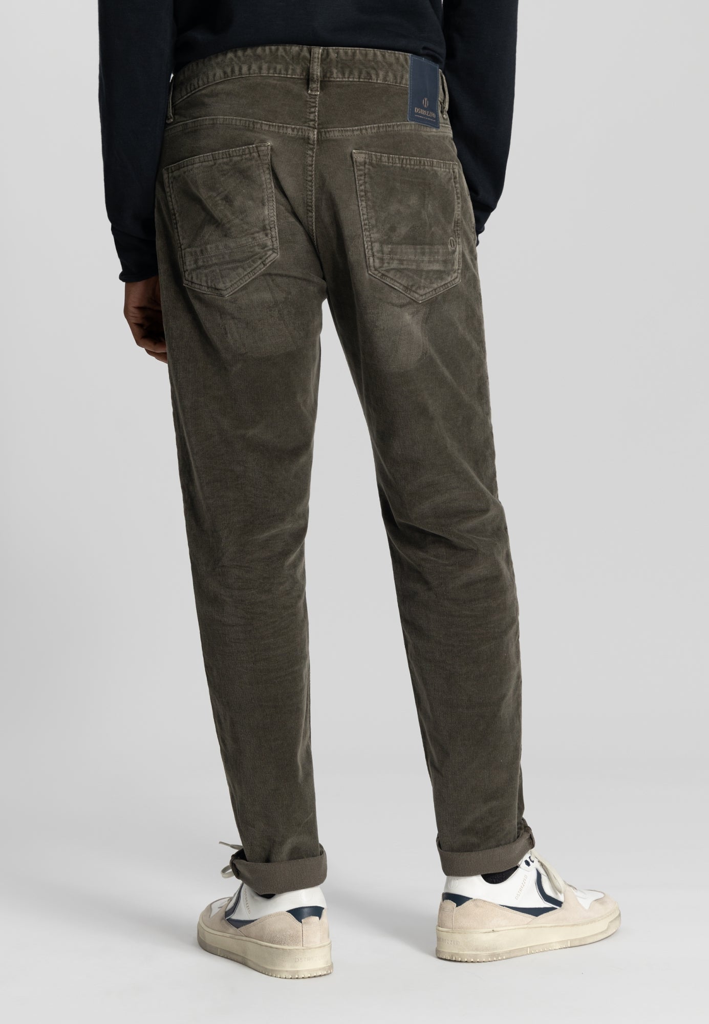 Dstrezzed - Gent D Loose Tapered Faded Ribcord Chino - Olive