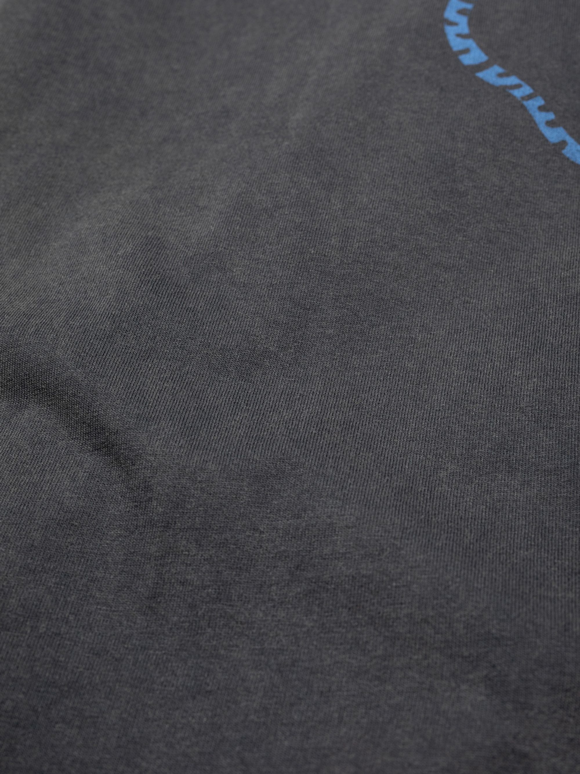 Nudie - Roy Wrong Place Tee - Antracite