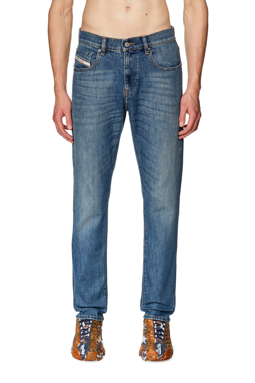 Diesel - 2019 D-Strukt Jean - 09F88 Wash