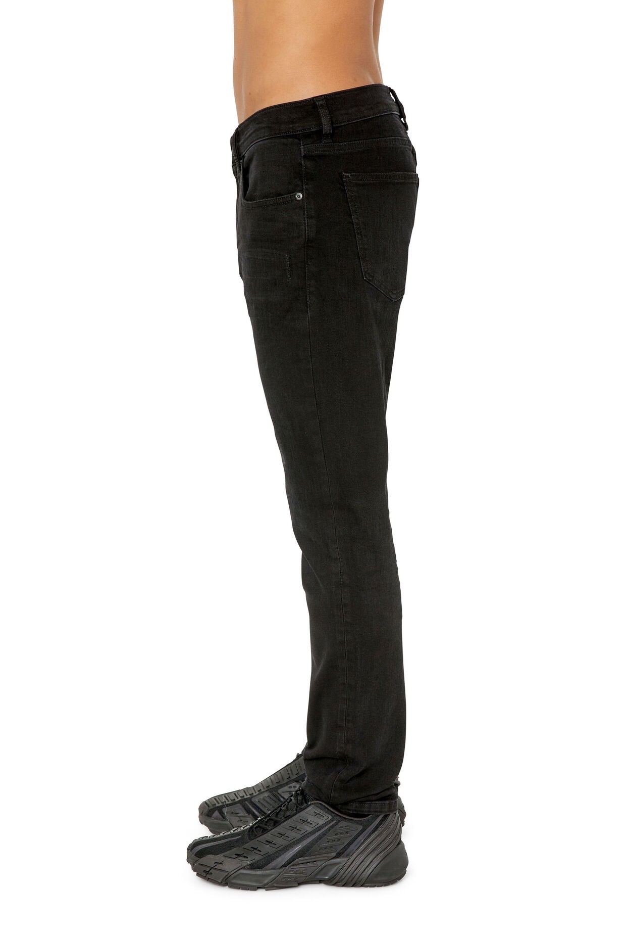 Diesel - 2019 D-Strukt Jean - 0TFAS Wash