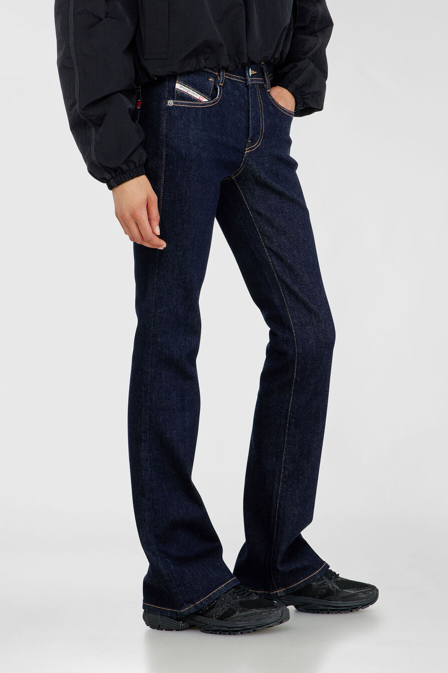 Diesel - 1969 D-Ebbey Bootcut Jean - 0HDBM Wash