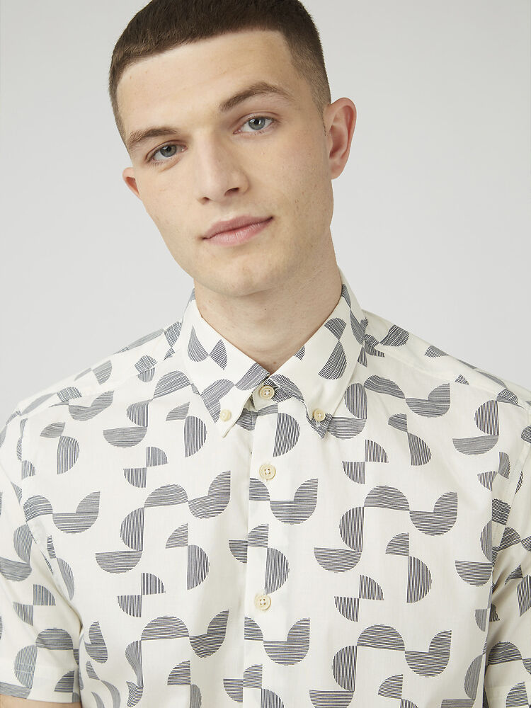 Ben Sherman - Linear Texture Print SS Shirt - Ivory