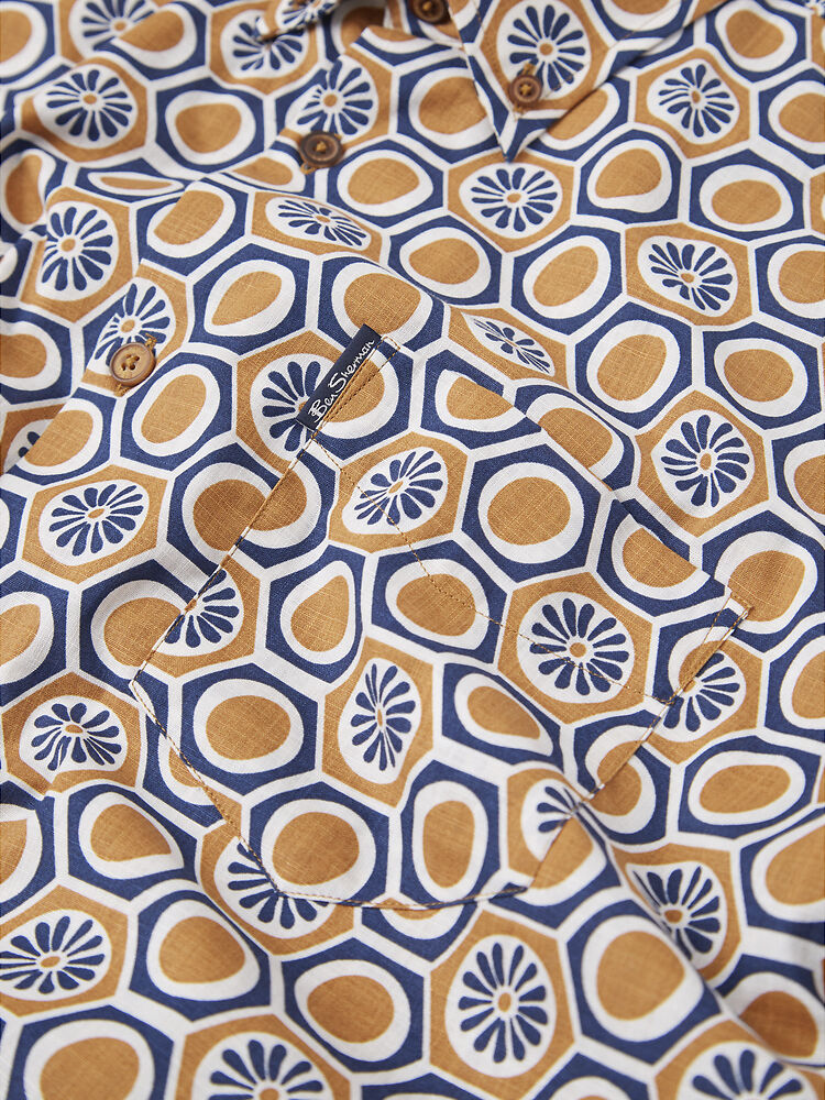 Ben Sherman - Block Geo Print SS Shirt - Tan