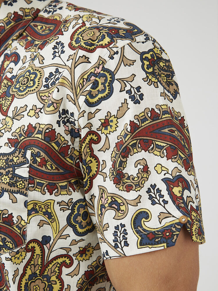Ben Sherman - Large Paisley Print SS Shirt - Ivory
