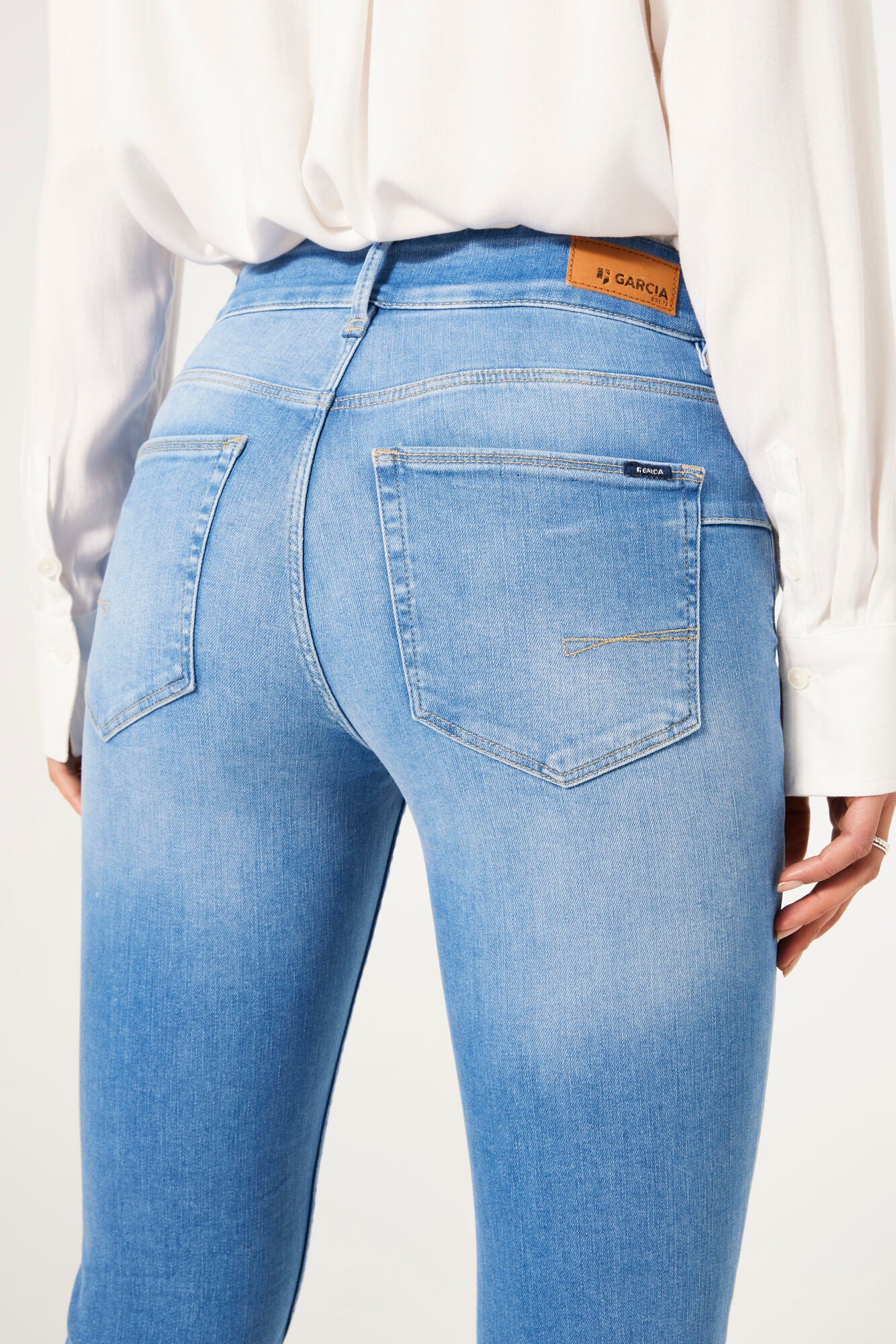Garcia - Caro Jean - Medium Used Sky Blue
