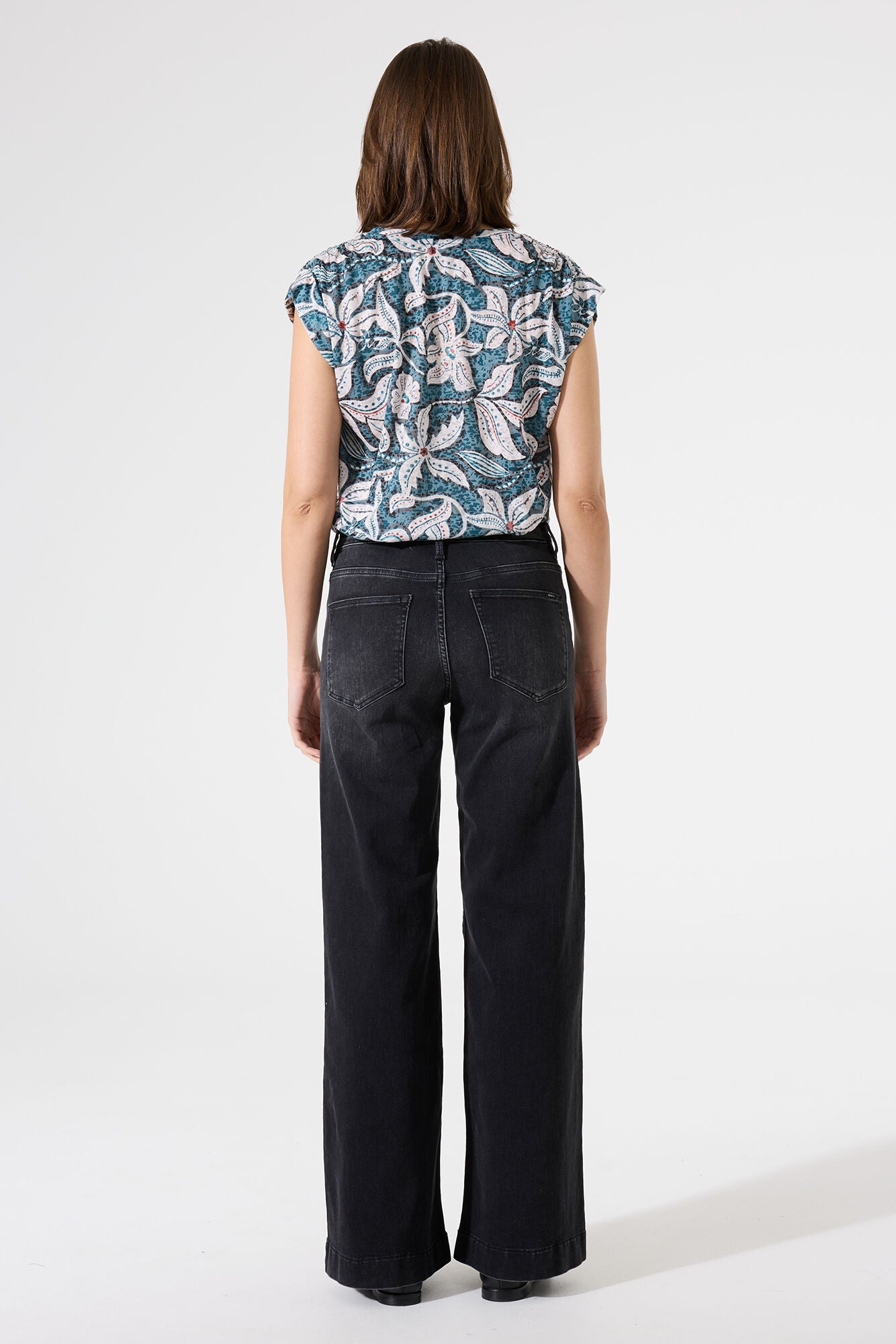 Garcia - Printed V-Neck Tee - Blue Lagoon