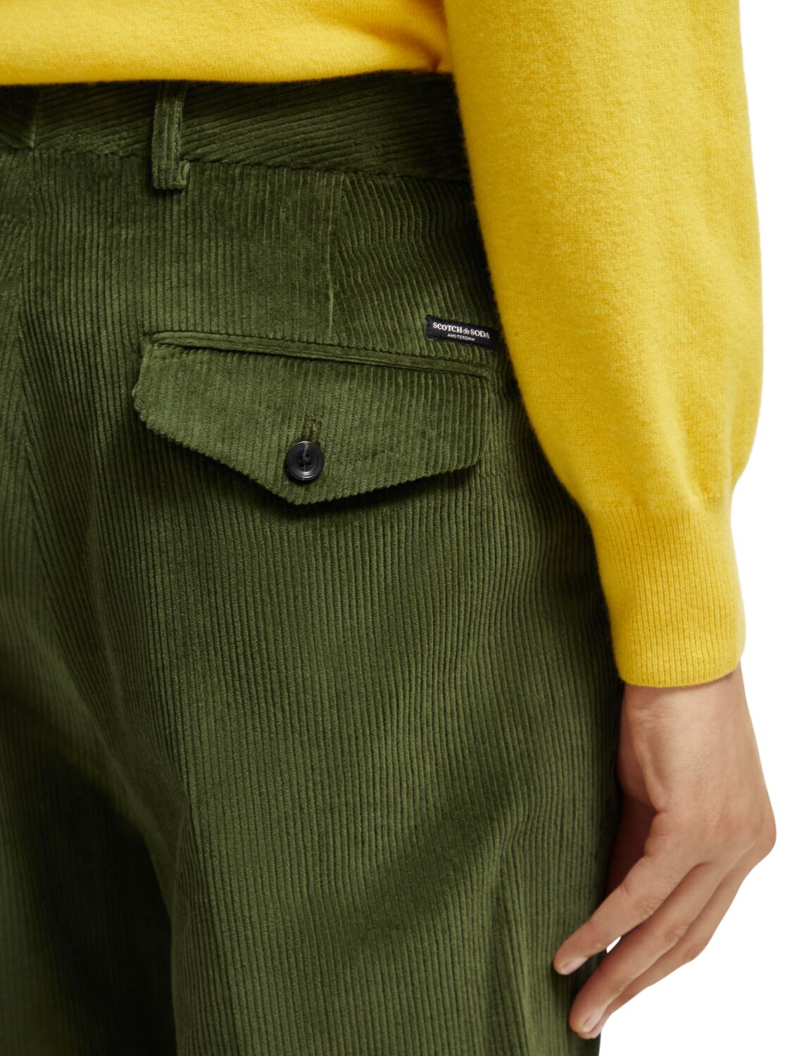 Scotch & Soda - Blake Regular Slim Fit Corduroy Chino - Field Green