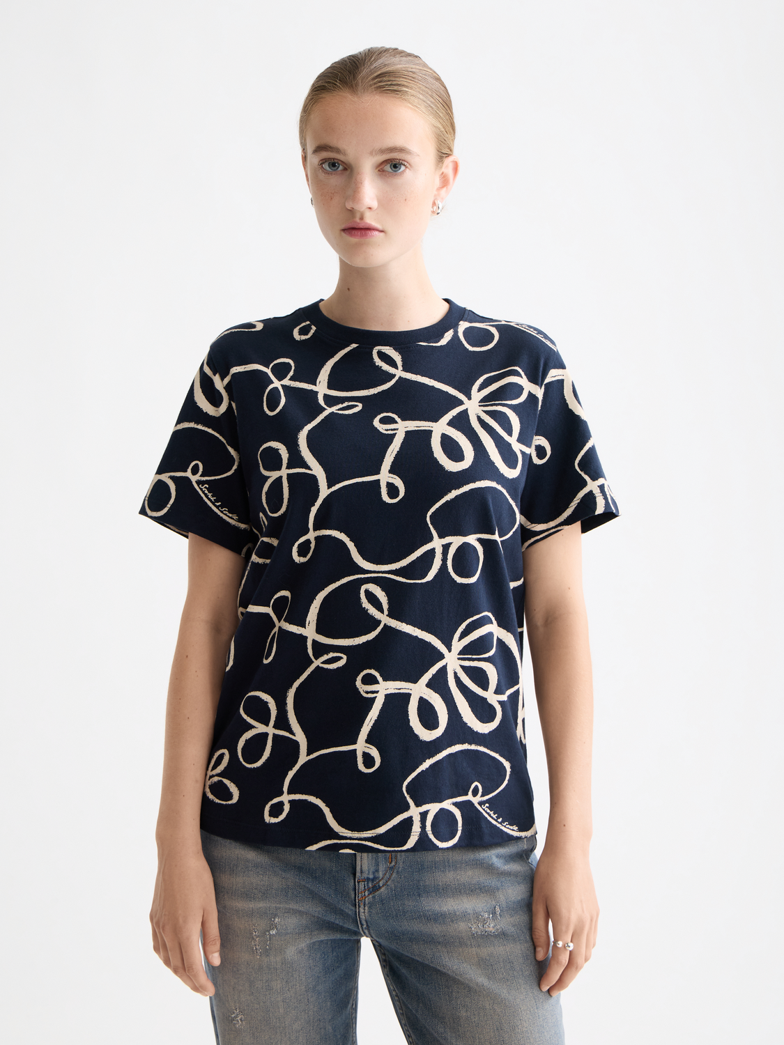 Maison Scotch - Printed Regular Fit Tee - Ribbon Navy AOP