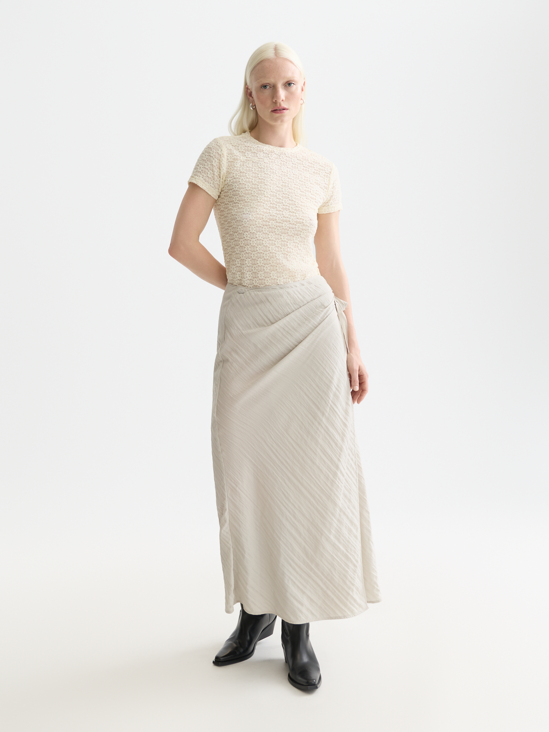 Maison Scotch - Open Structure Slim Fit Top - Eggnog