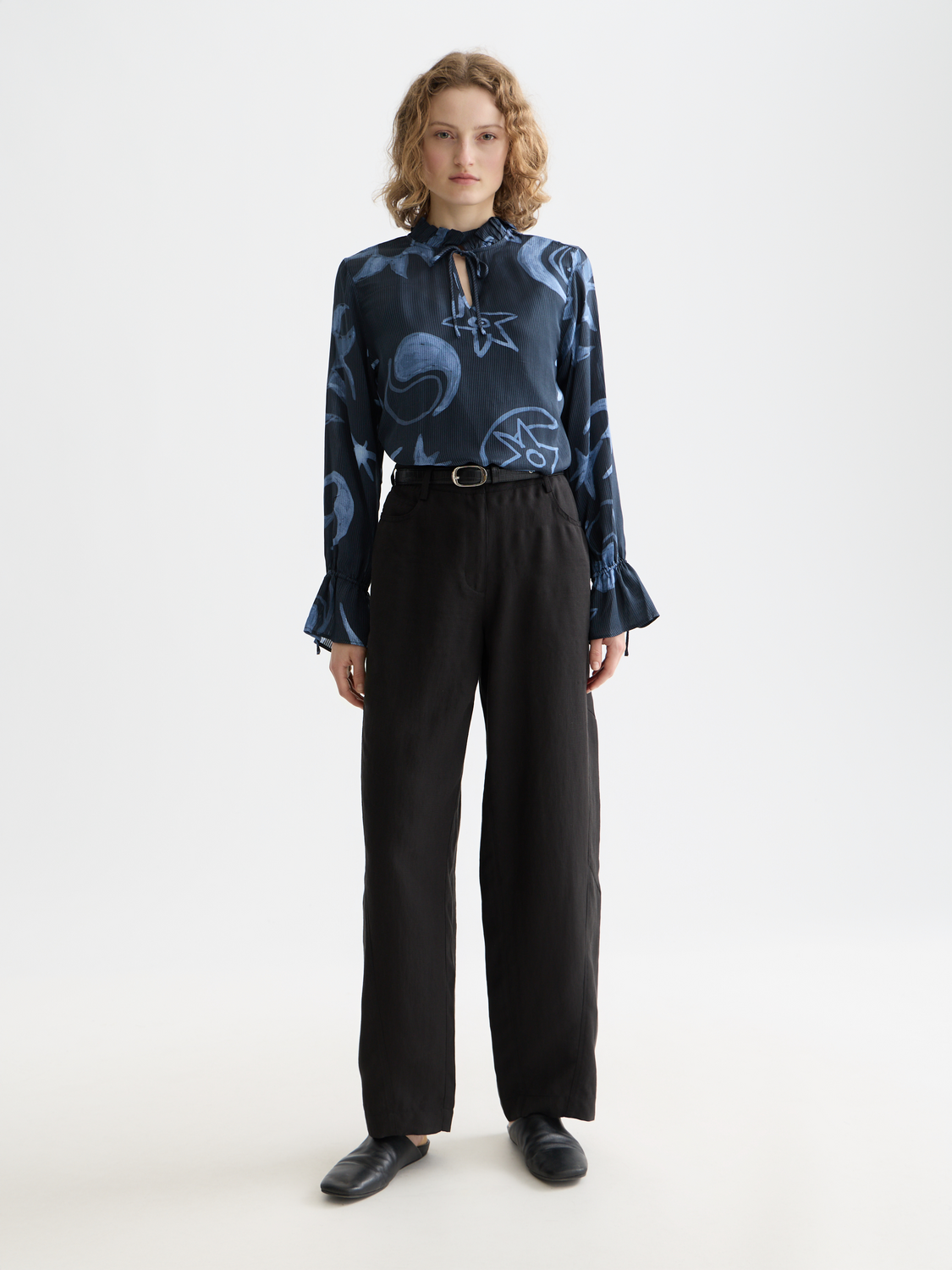 Maison Scotch - Printed Drawstring Cuffs Blouse - Cosmic Sky Spaced