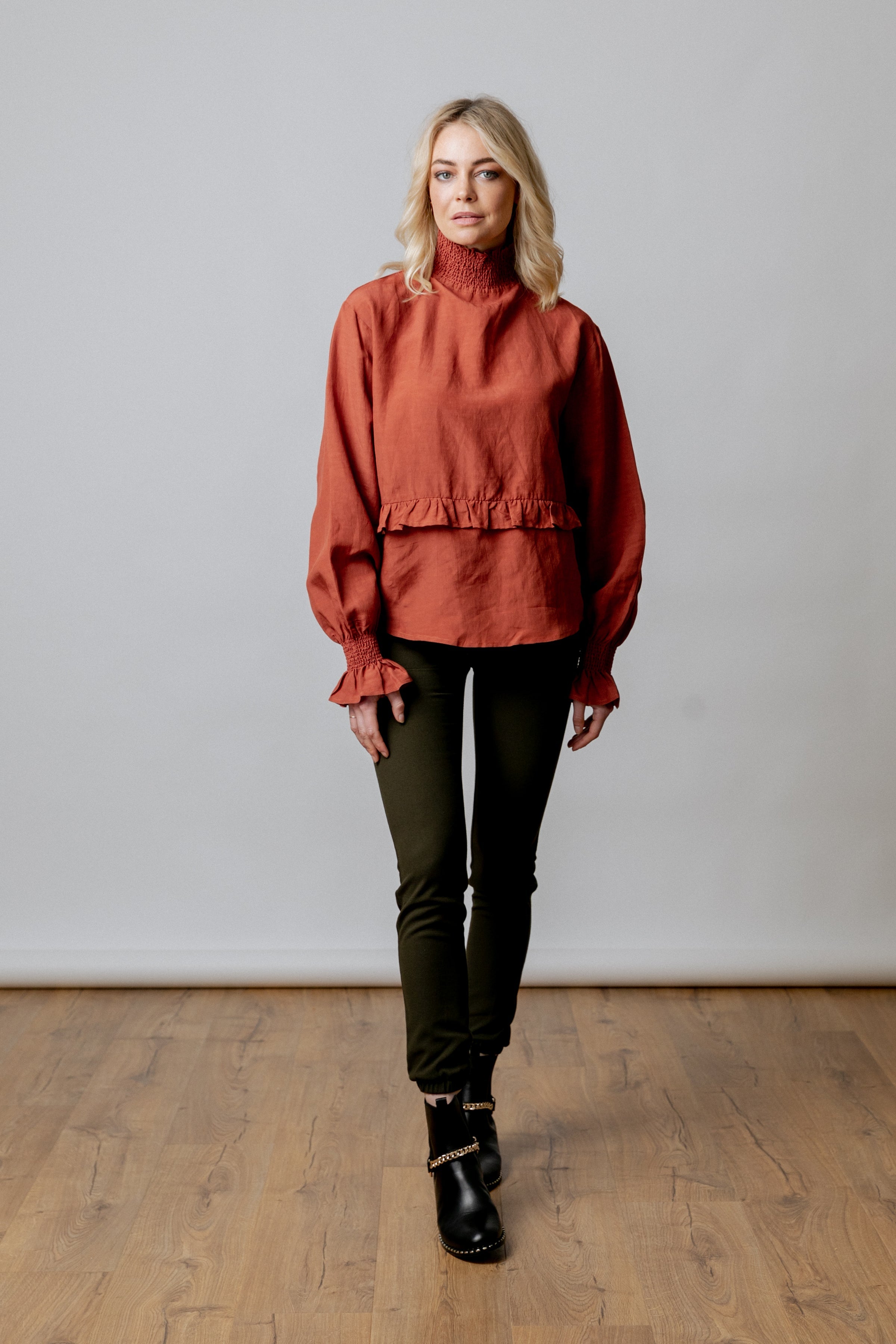 Moss - Mansfield Blouse - Brick