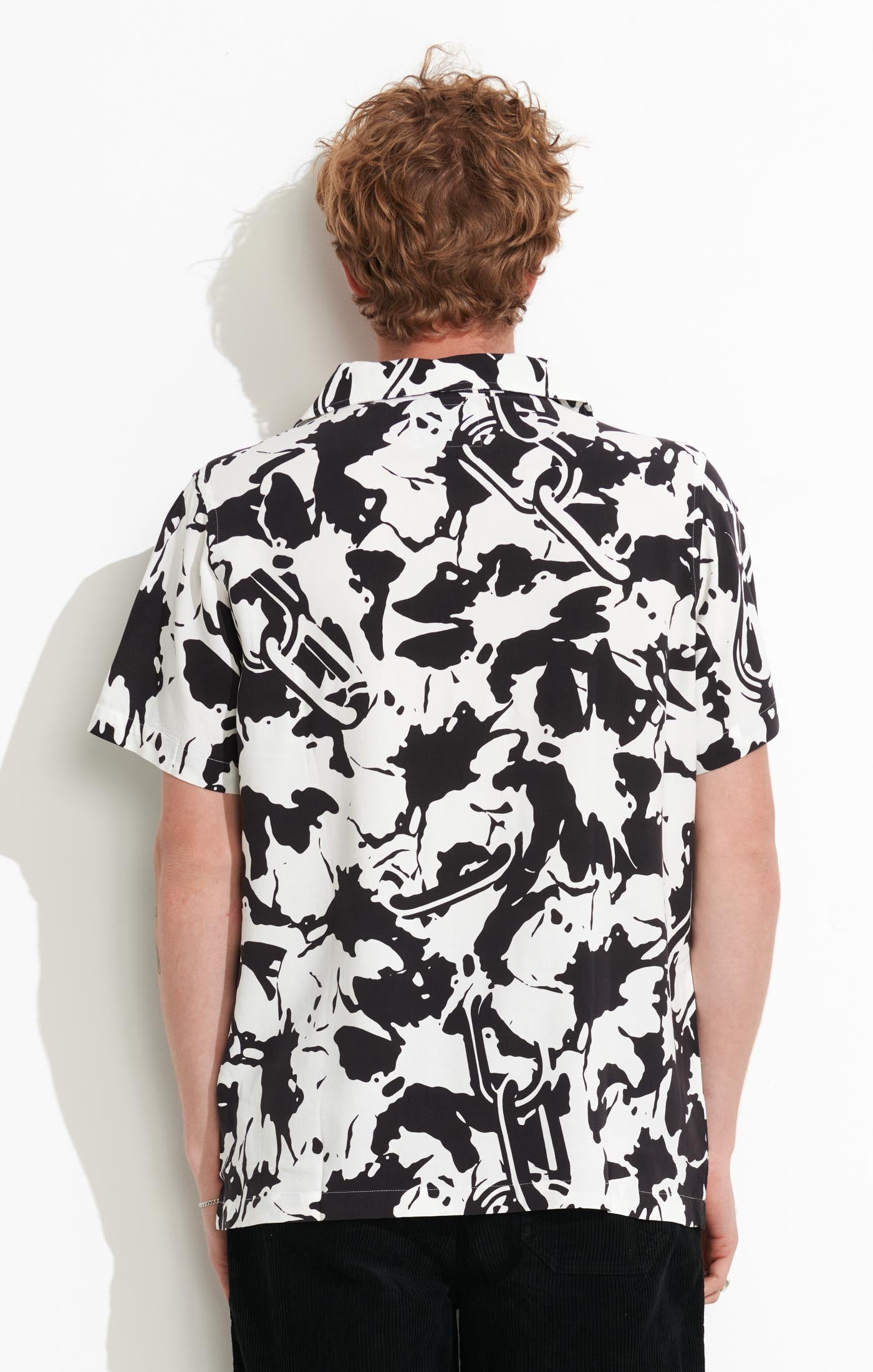 Misfit - Mandiball SS Shirt - Black