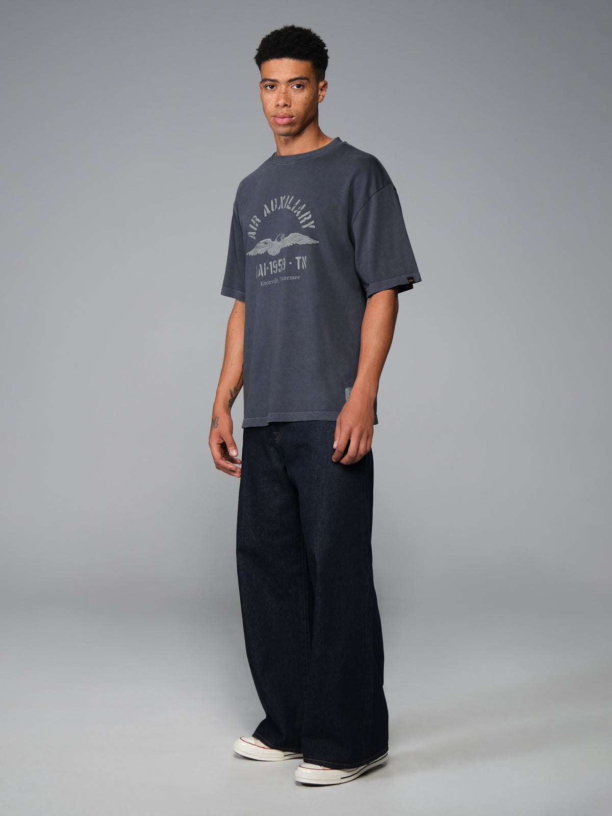 Alpha Ind. - Essential Battlewash Air Aux Relaxed Tee - Black