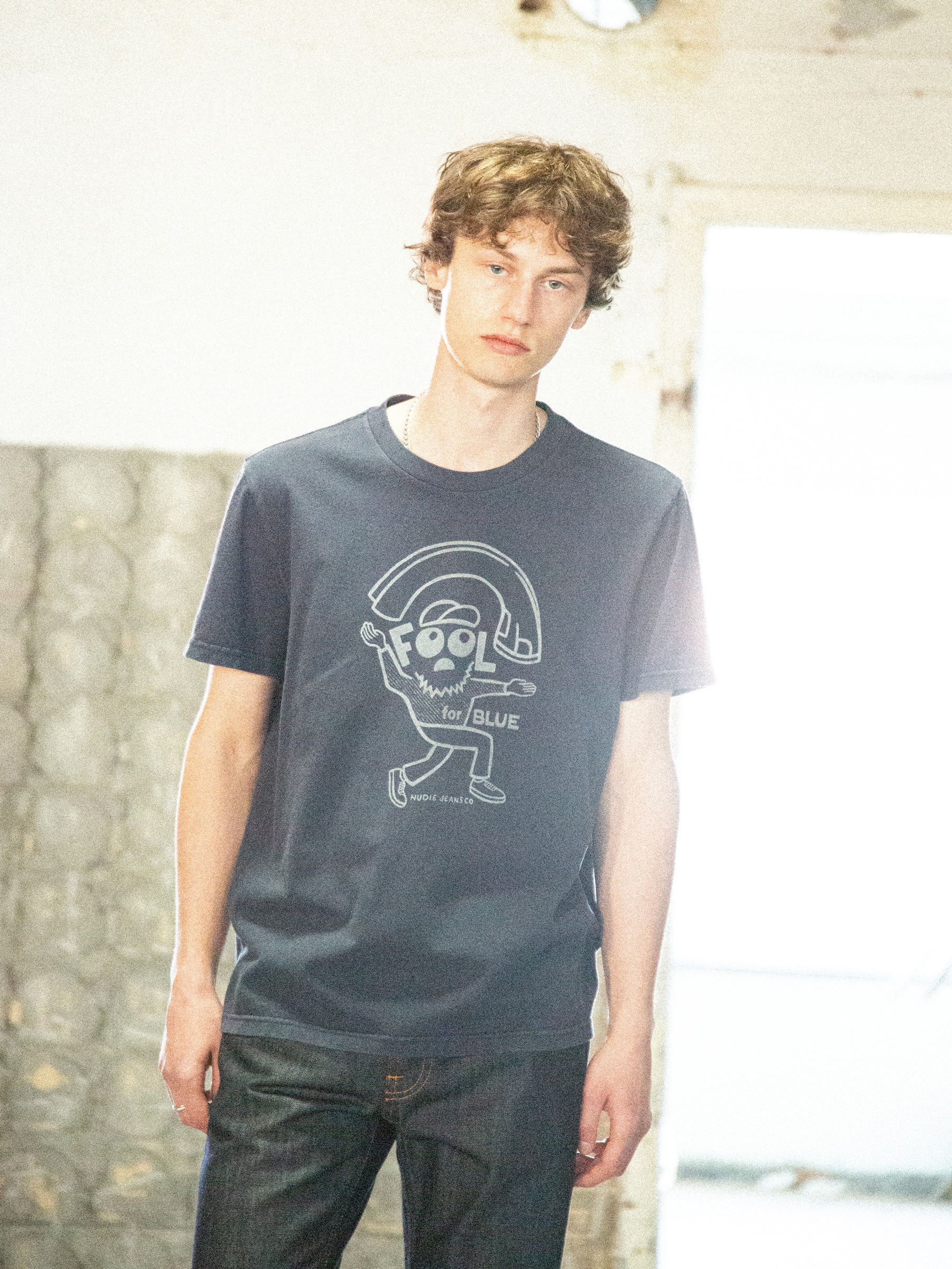 Nudie - Roy Jeanjuggler Tee - Dark Blue