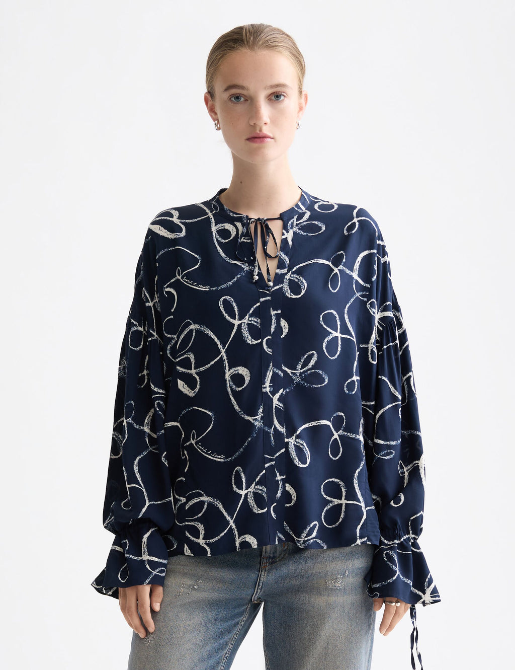 Maison Scotch - Drawstring Cuffs Blouse - Ribbon Navy AOP