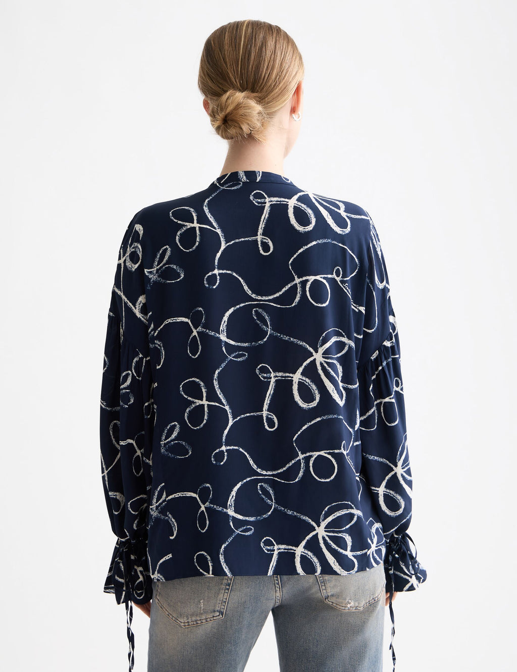 Maison Scotch - Drawstring Cuffs Blouse - Ribbon Navy AOP