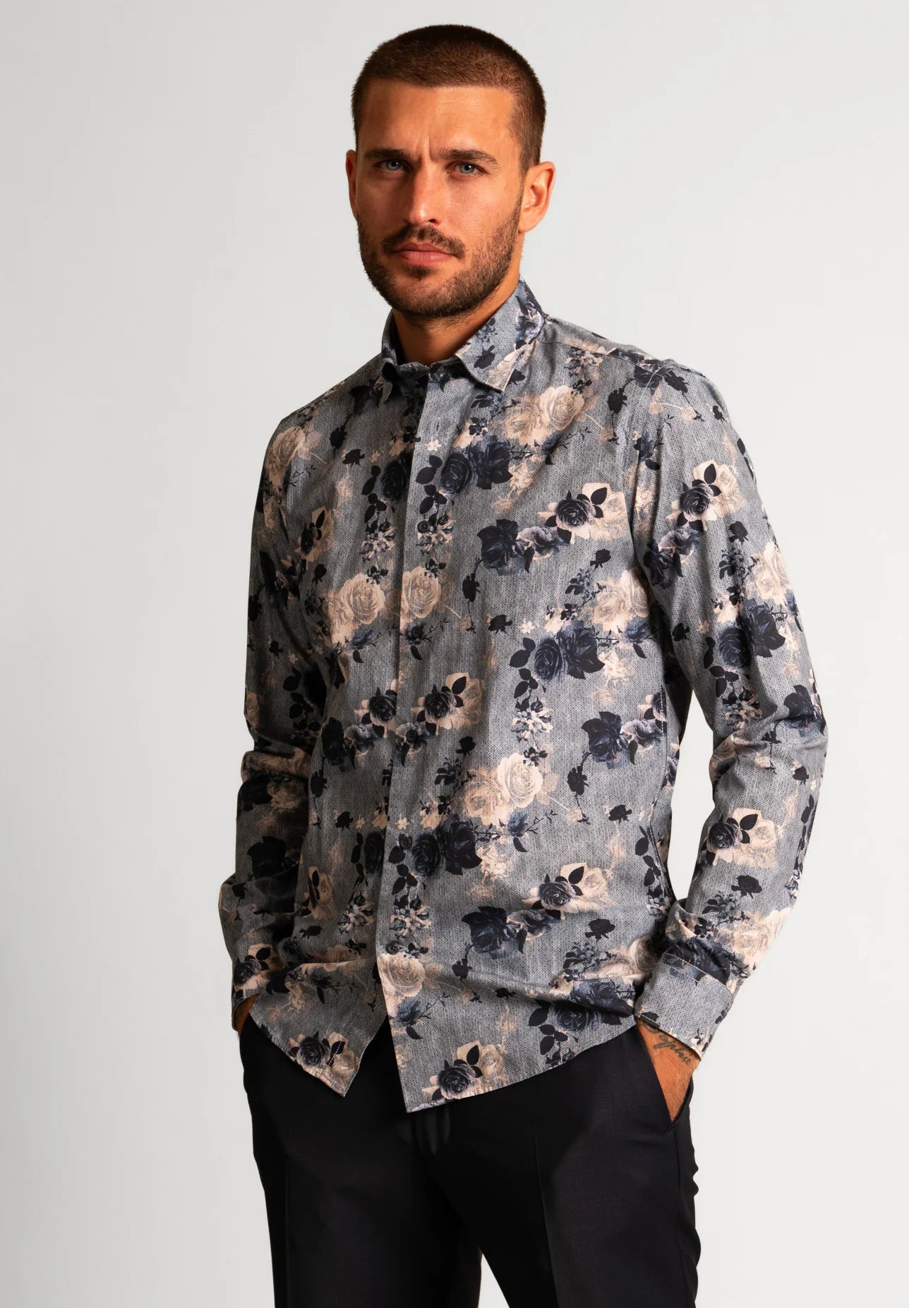 Fil Noir - Treviso HBD Shirt - Nightblue Roses