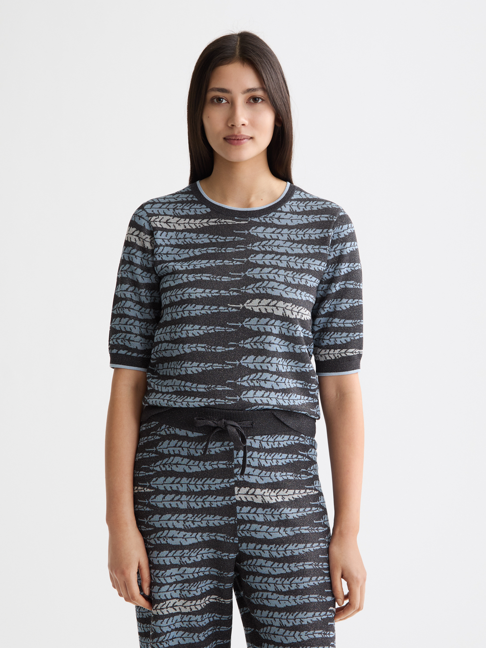 Maison Scotch - Lurex Jacquard Tee - Charcoal Art