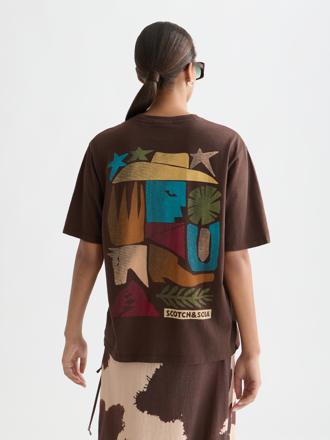 Maison Scotch - Front Back Artwork Loose Fit Tee - Hot Fudge