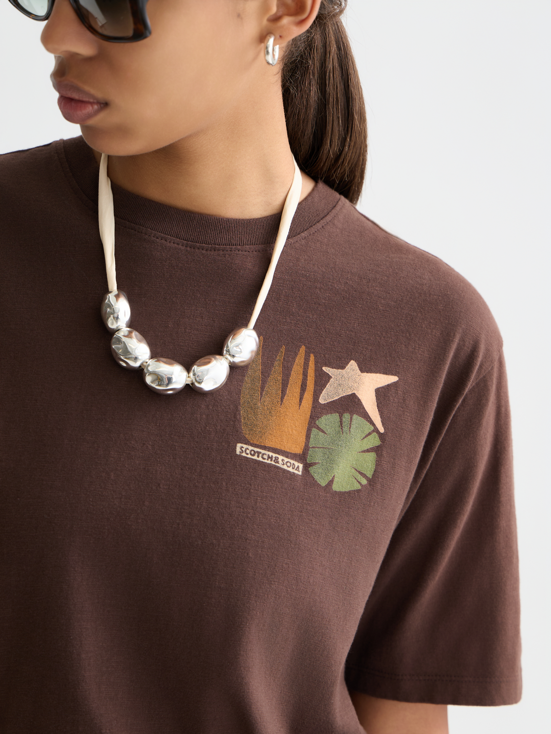 Maison Scotch - Front Back Artwork Loose Fit Tee - Hot Fudge
