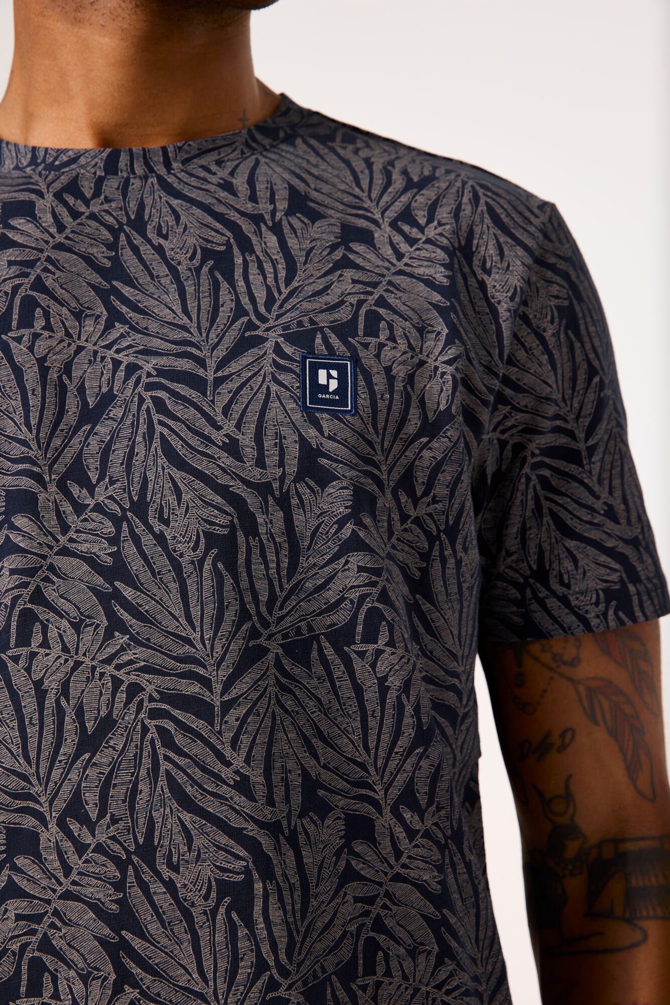Garcia - Palm Print Tee - Deep Ink