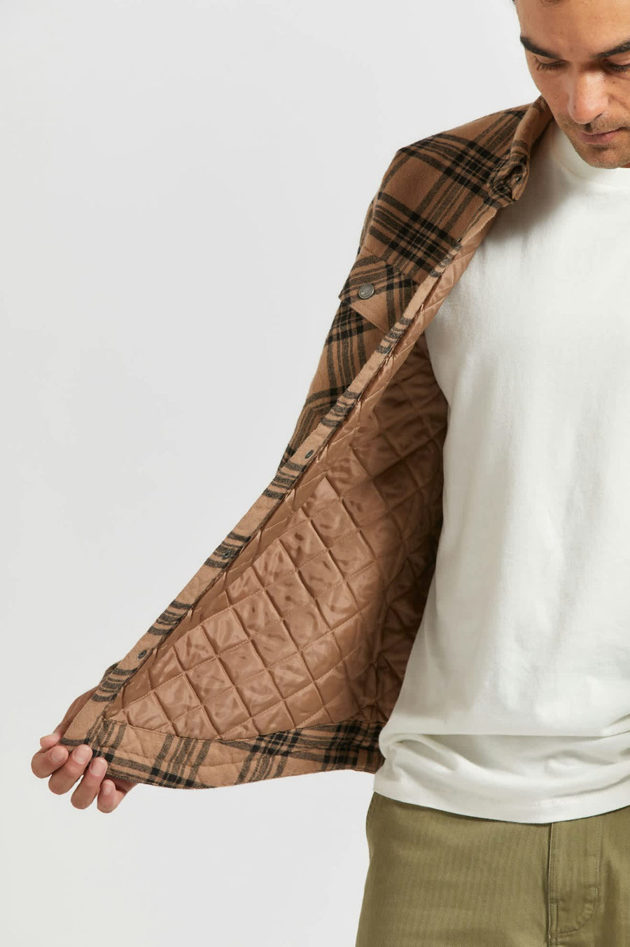 Brixton - Bowery Quilted Flannel - Woodsmoke/Black