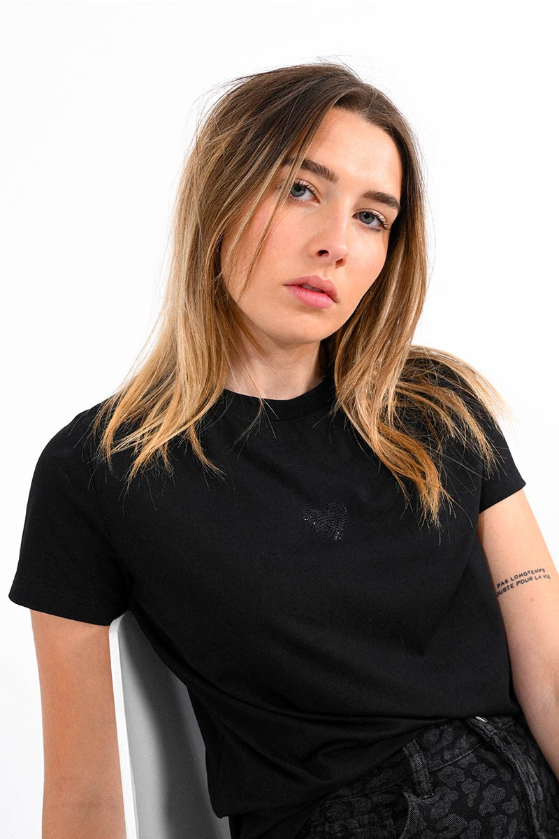 Lili Sidonio - Front Baby Heart Pattern Tee - Black
