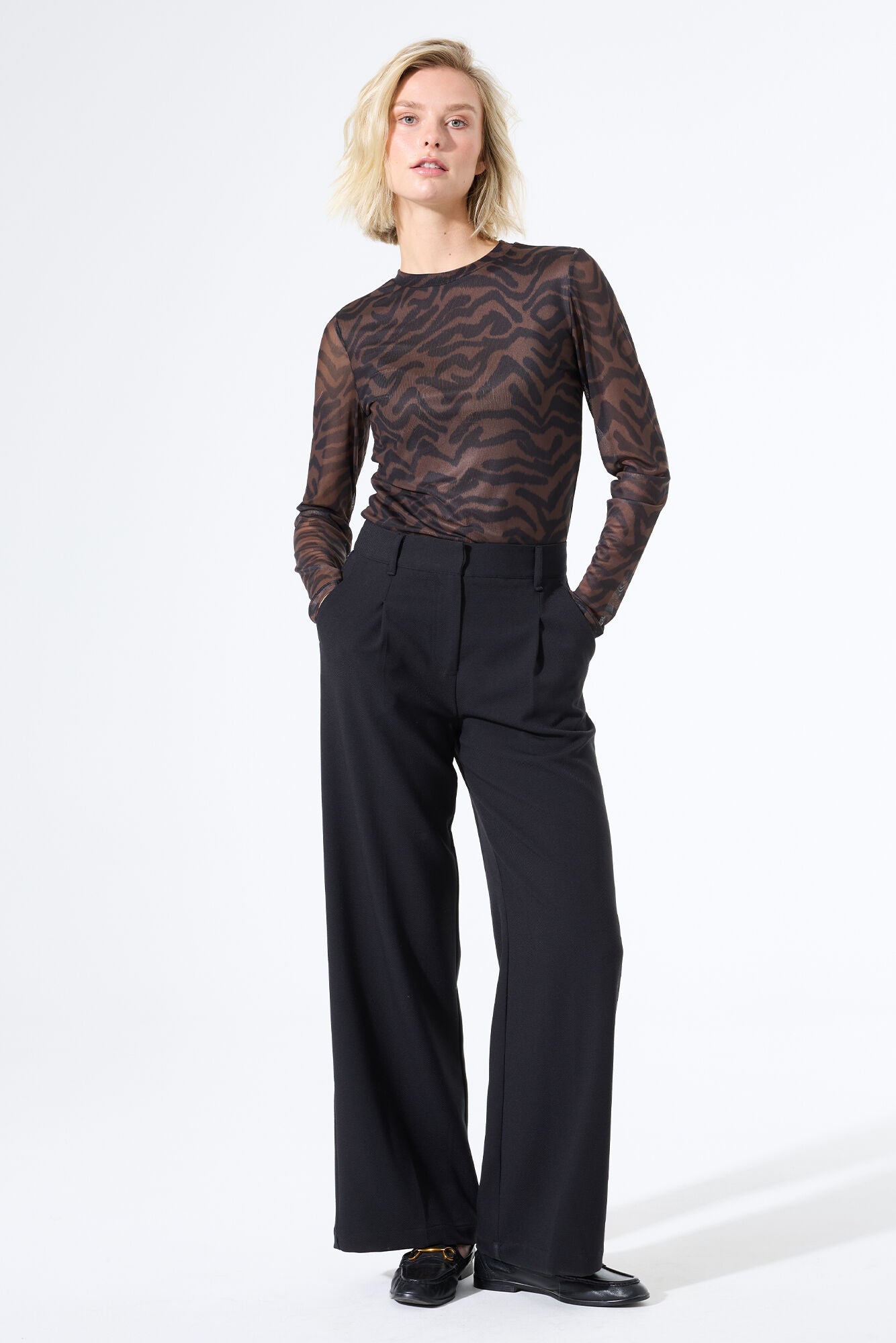 Garcia - Adventurer LS Top - Black