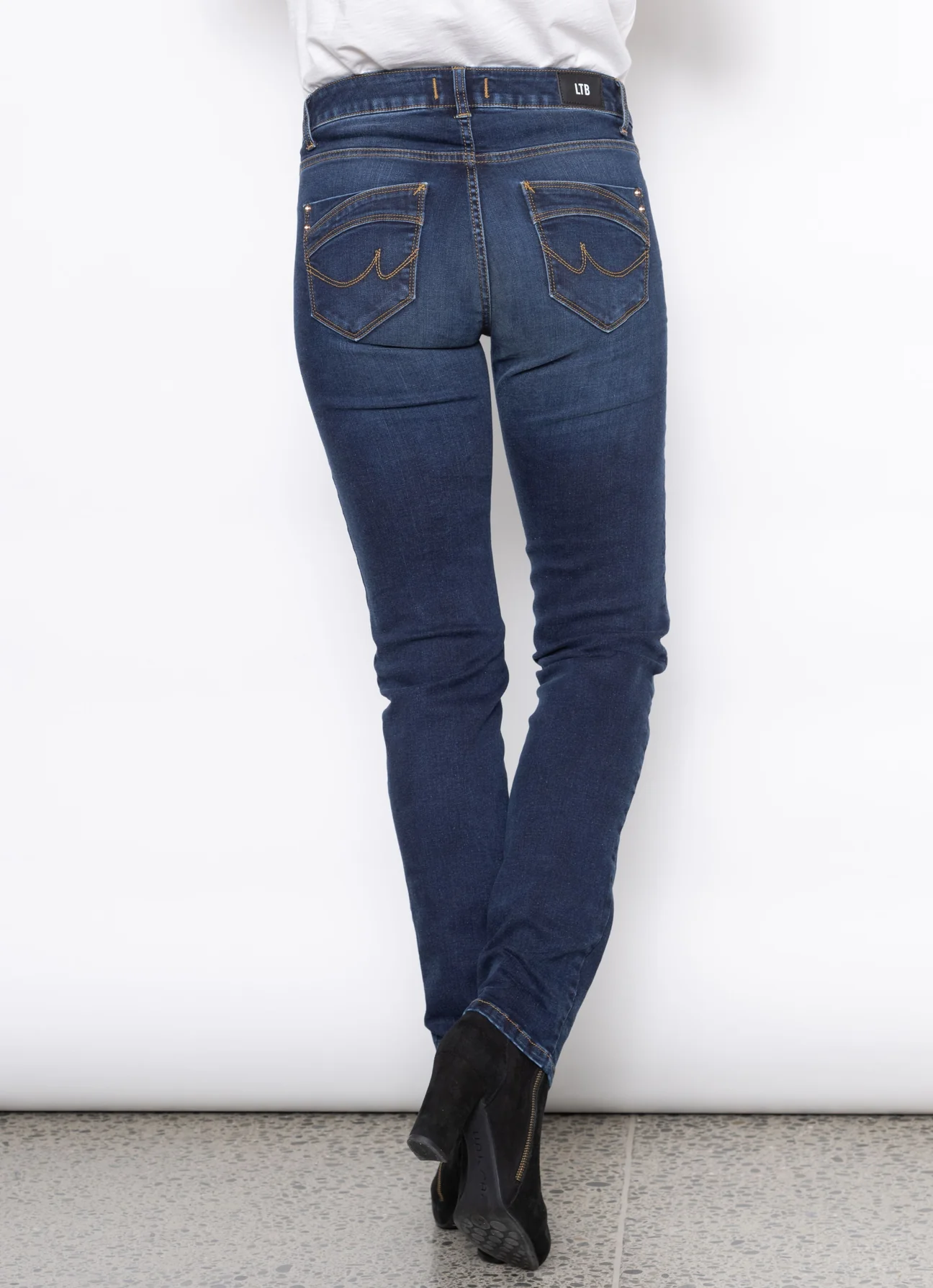 LTB - Anitta Jean - 51519 Tenessa Wash