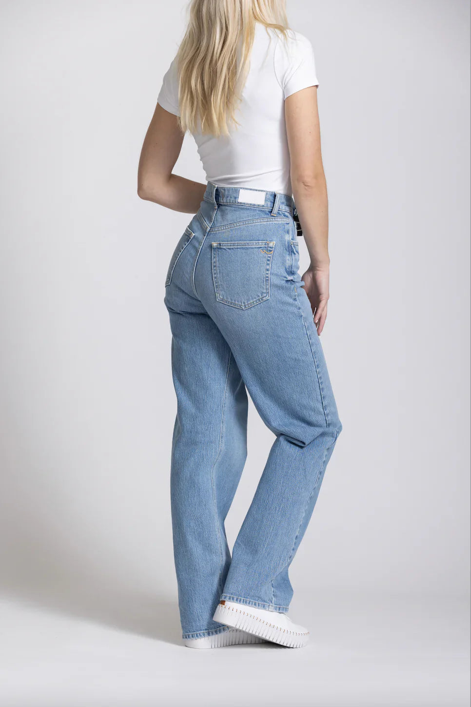 LTB - Vionne Z Jean - Daiva Wash