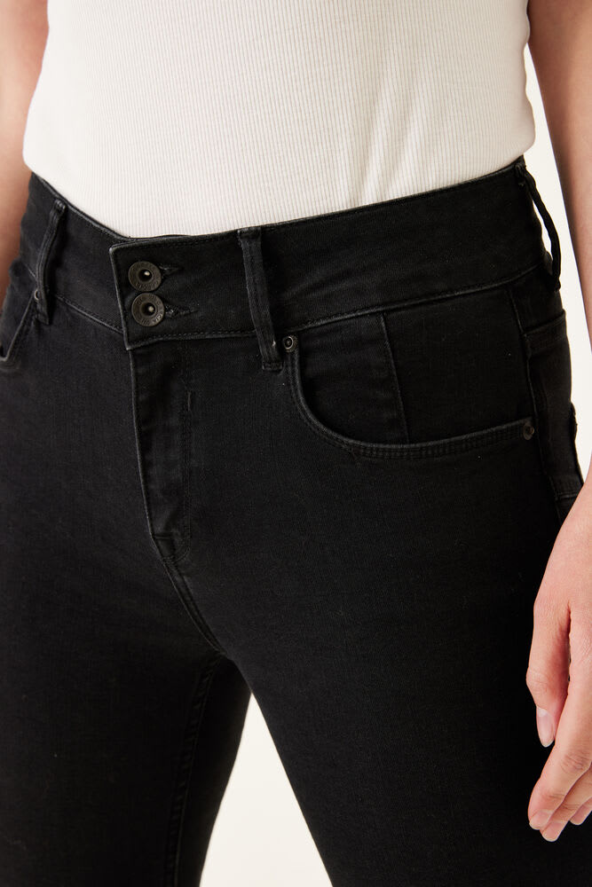 Garcia - Caro Jean - Dark Used Black