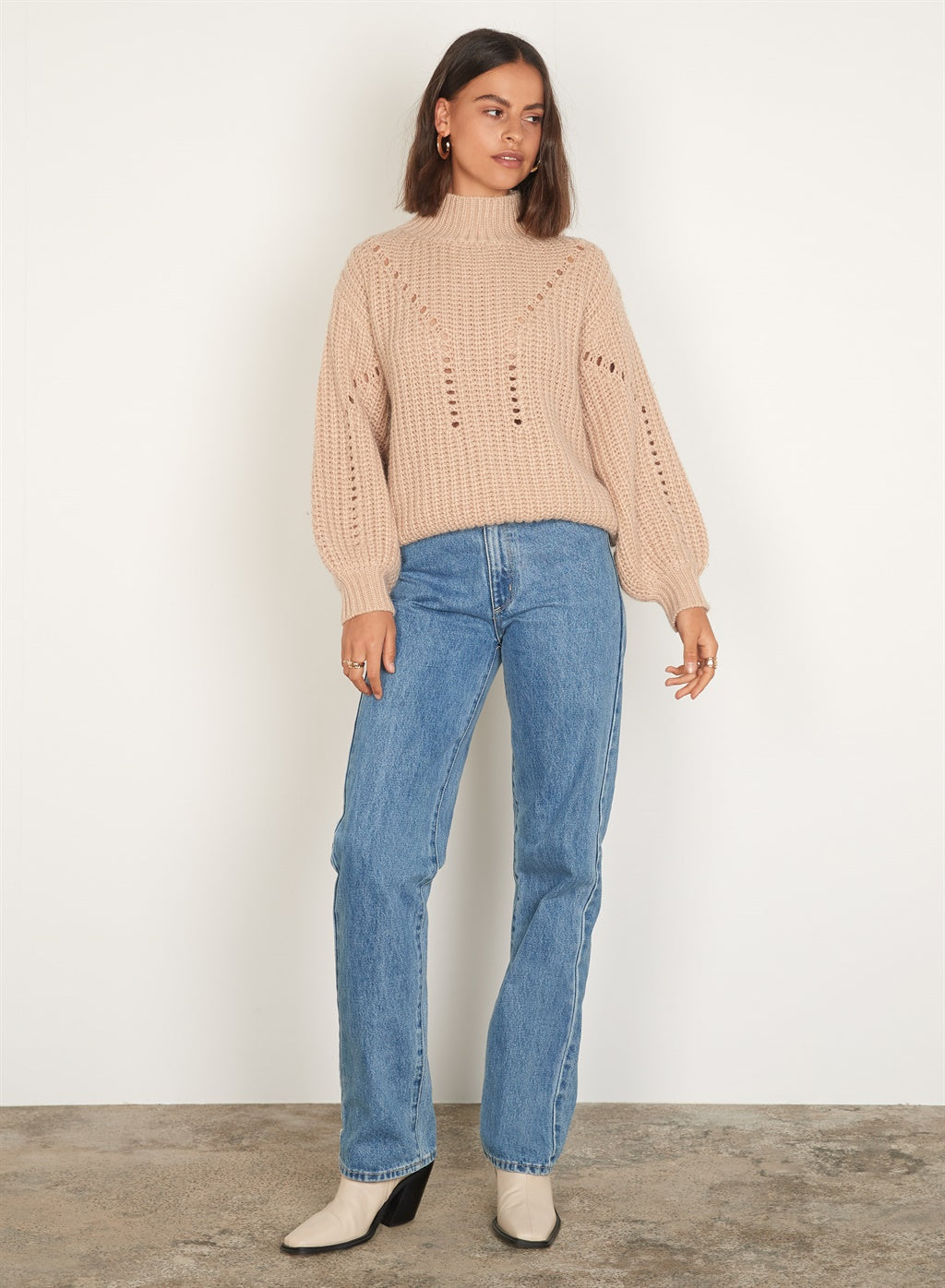 Esmaee - Milton Sweater - Taupe