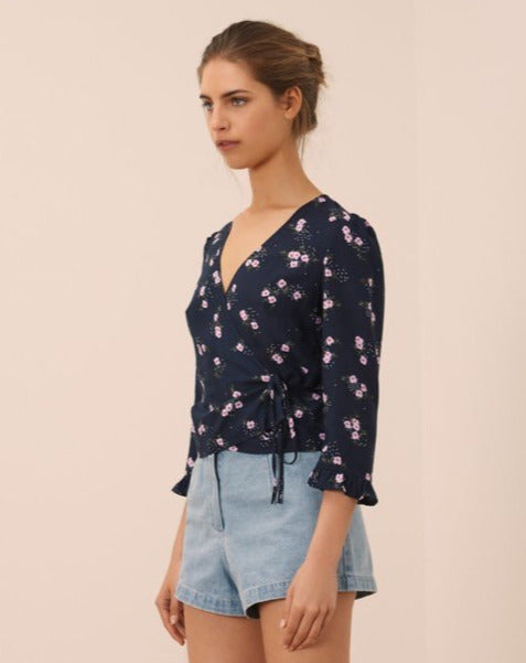 The Fifth Label - Sunny LS Top - Navy Floral