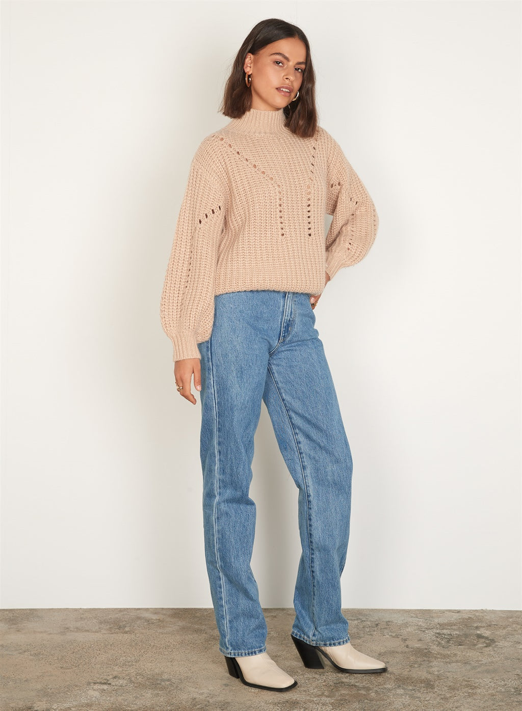 Esmaee - Milton Sweater - Taupe