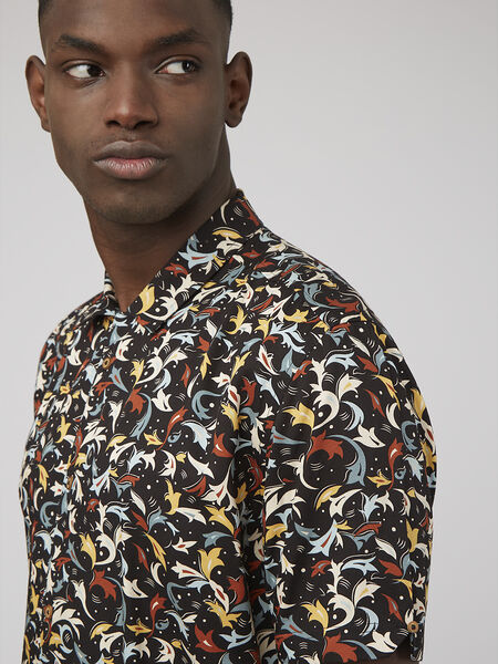 Ben Sherman - Abstract Floral Print SS Shirt - Black
