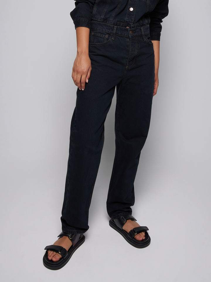 Nobody - Agnes Jean - Suspicious