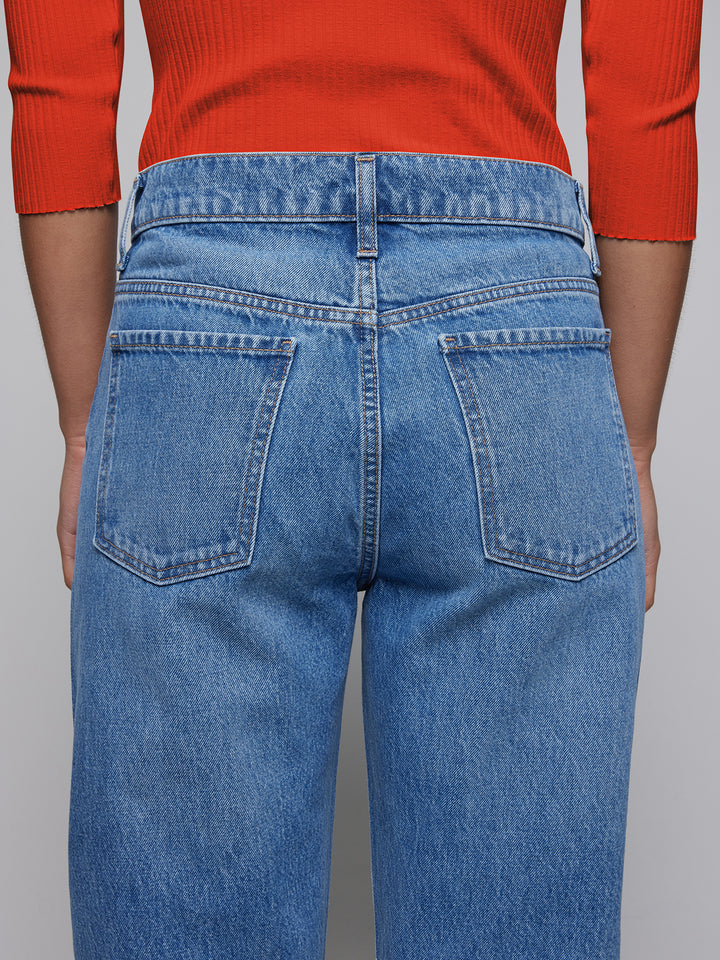 Nobody - Agnes Jean - Engaging